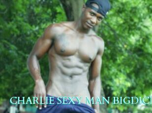 CHARLIE_SEXY_MAN_BIGDICK