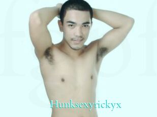 Hunksexyrickyx