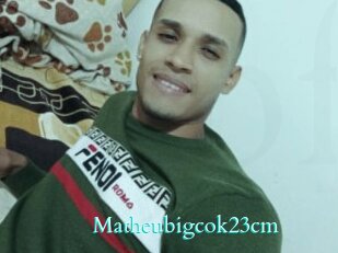 Matheubigcok23cm