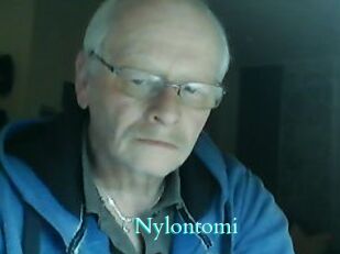 Nylontomi
