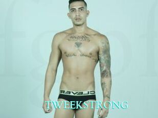 TWEEKSTRONG