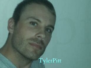 Tyler_Pitt